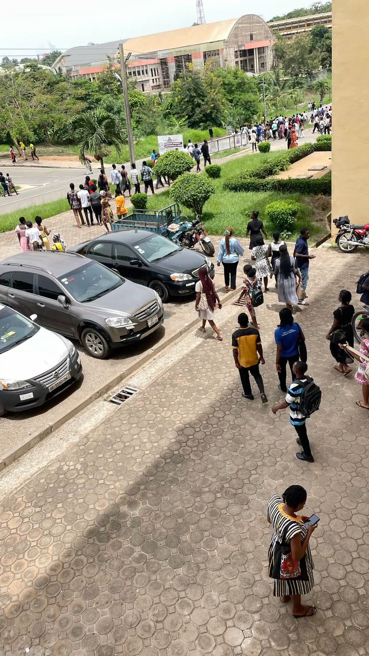 Students on a Nigerian university campus